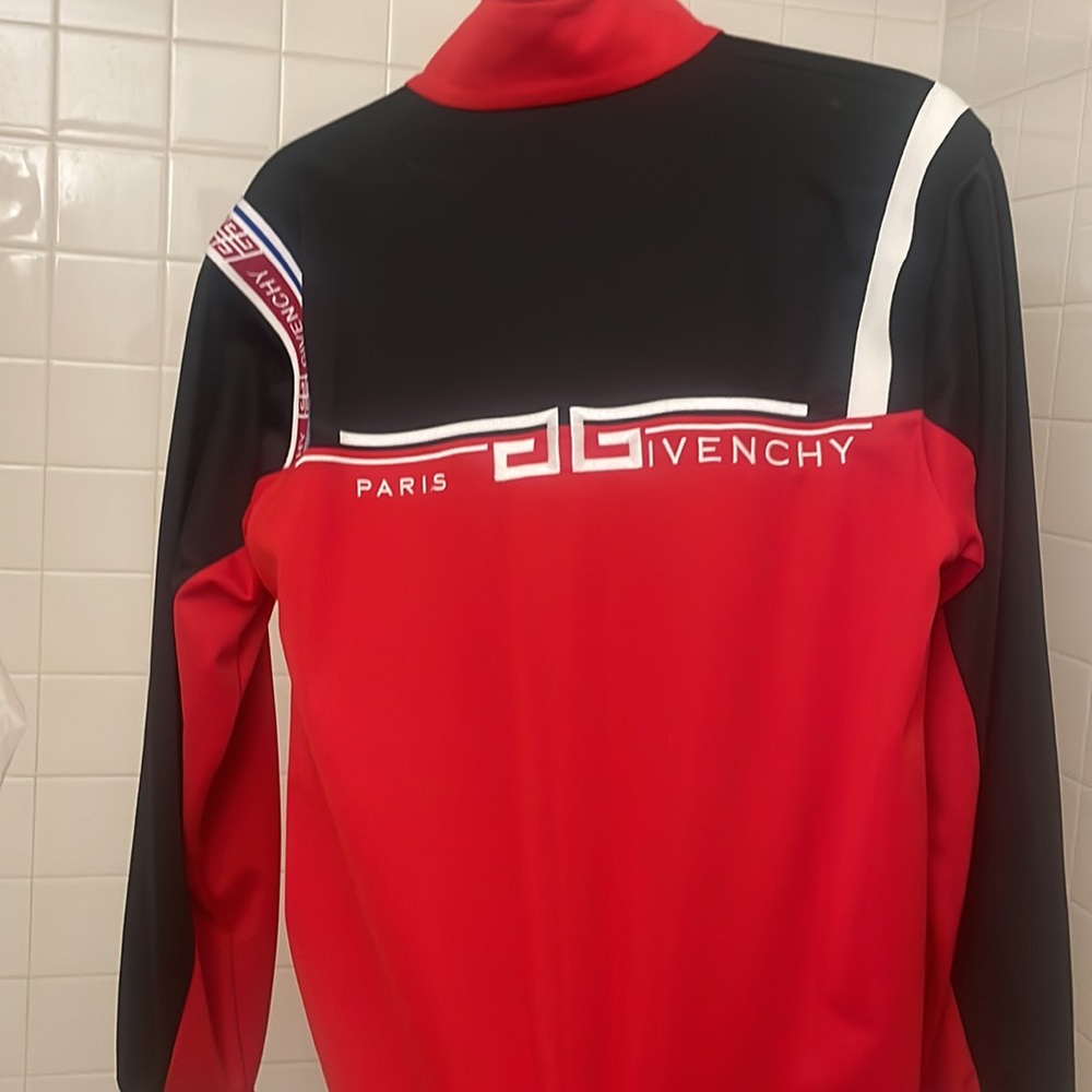 4g Givenchy Track Suit - image 3